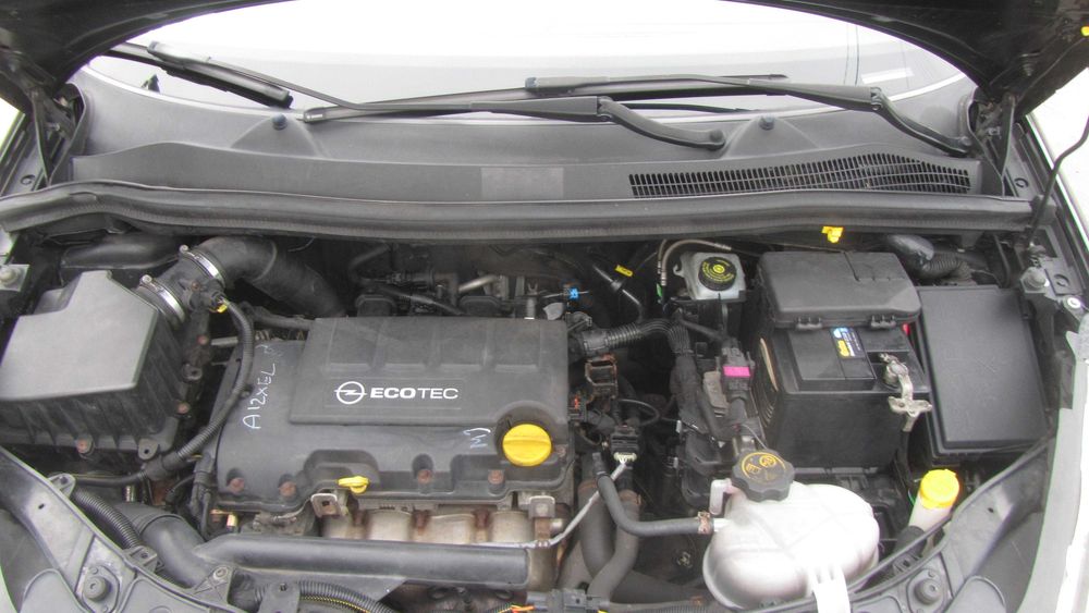 Opel Corsa 2012r 1,2 benzyna Ładny 200 tyś km