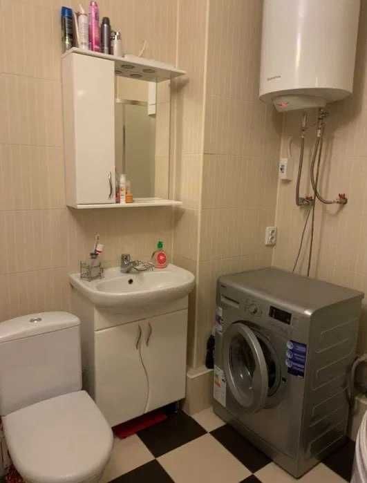 Продам 1 кімнатну кв-ру в ЖК Янтарний на вул. Паустовського