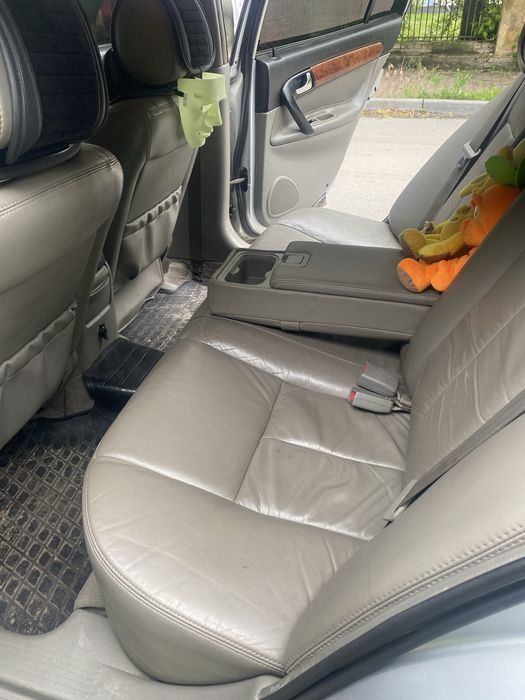 Продам срочно Chevrolet Evanda