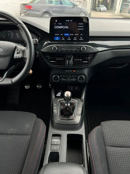 Ford Focus SW 1.5 TDCi EcoBlue ST-Line