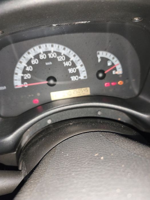 Vendo para comprar um familiar