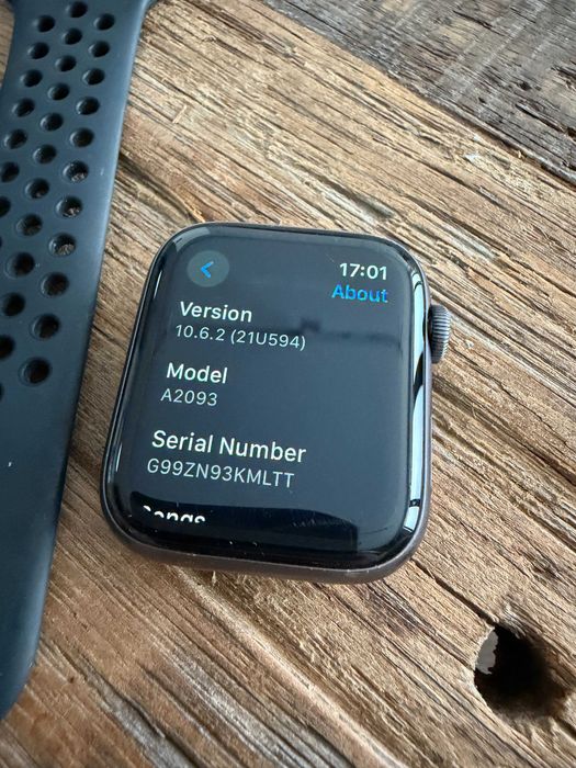Apple Watch Series 5 Nike 44mm Space Gray / GPS