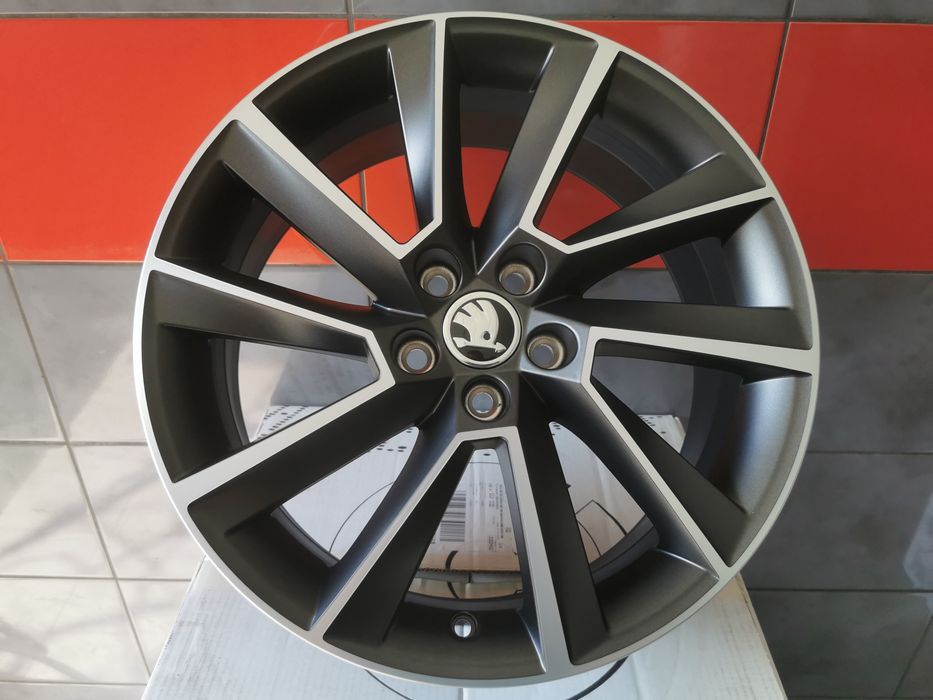 Nowe! Oryginał Felgi 17" 5x112 Skoda VRS RS Superb Octavia VW Golf