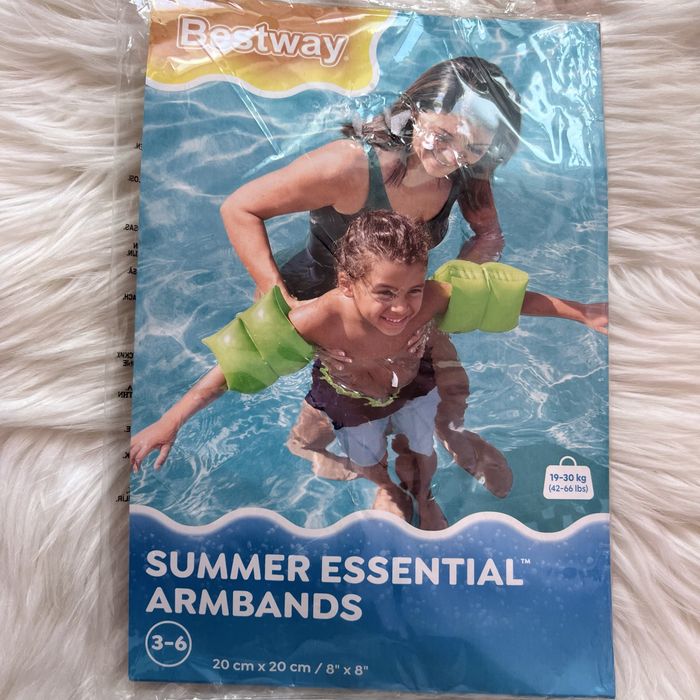 Rekawki do plywania dmuchane do absenu dla dziecka zielone widoczne bestway 3-6 lat 19-30kg do plywania dziecko jaskrawe na wakacje