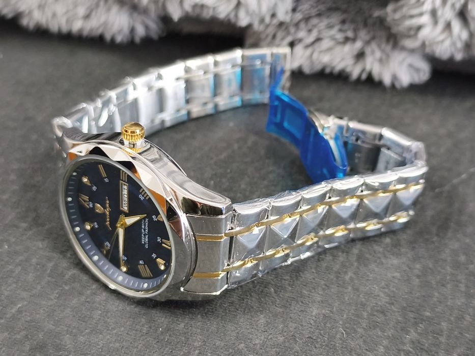 Relógio Poedagar Luxo