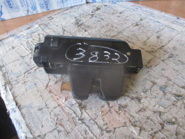 Fechadura / fecho da mala PEUGEOT 607 (9D, 9U)
