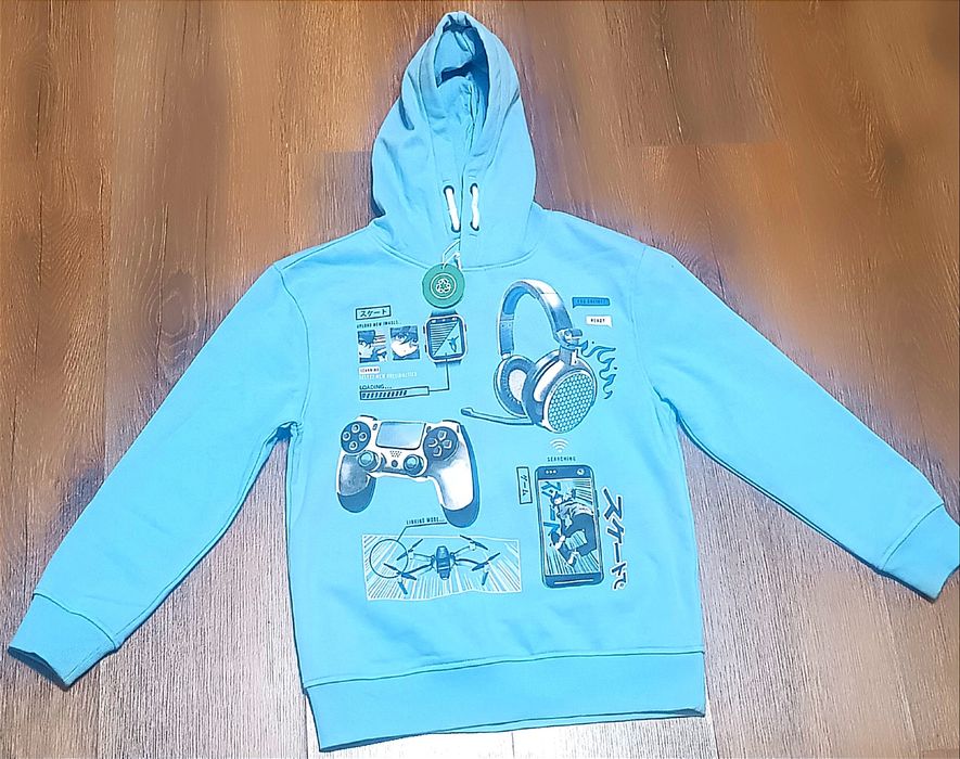 Худи C&A,толстовка,кофта с капюшоном на бирке на 10 лет 140 см