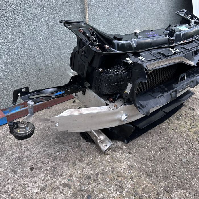 Bmw 4 f32 f33 pas przedni chłodnice belka wentylator