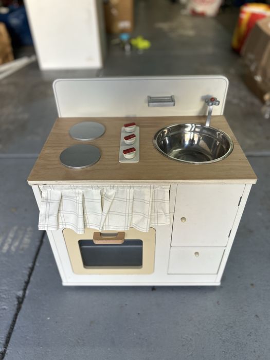 Brinquedo Infantil de Cozinha de Madeira da ZARA