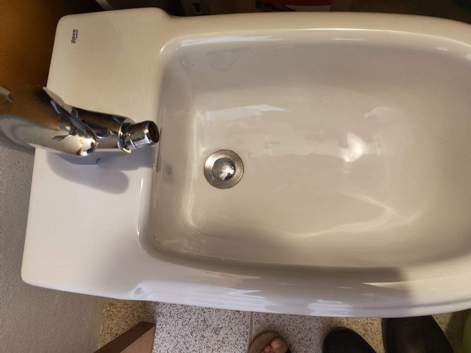 Bidé cerâmico branco