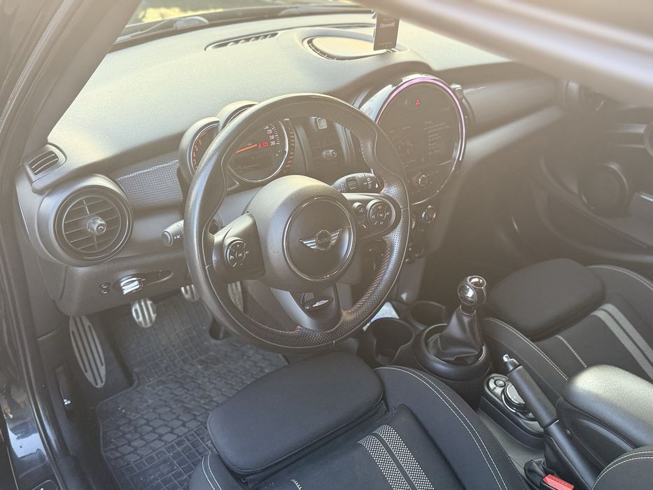 Mini Cooper Pakiet JCW