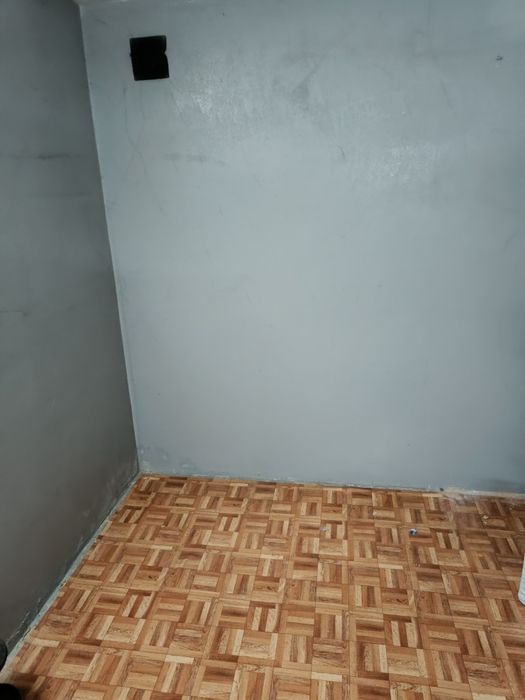 Aluga-se lugar de arrumos arrumacao antas praça Velásquez porto