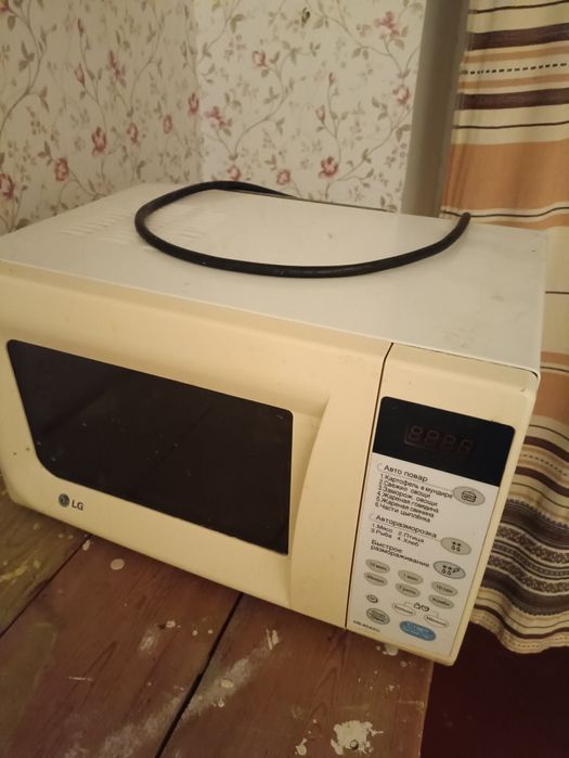 Мікроволнова піч LG неробоча