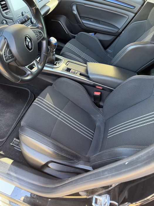 Ranault Megane 1.3 TCE GT line — photo 3