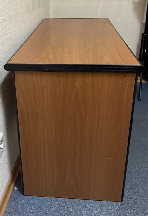 Офисный стол б/у