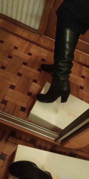 Чоботи - труби  Benetton натуральна шкіра Сапоги- трубы кожа