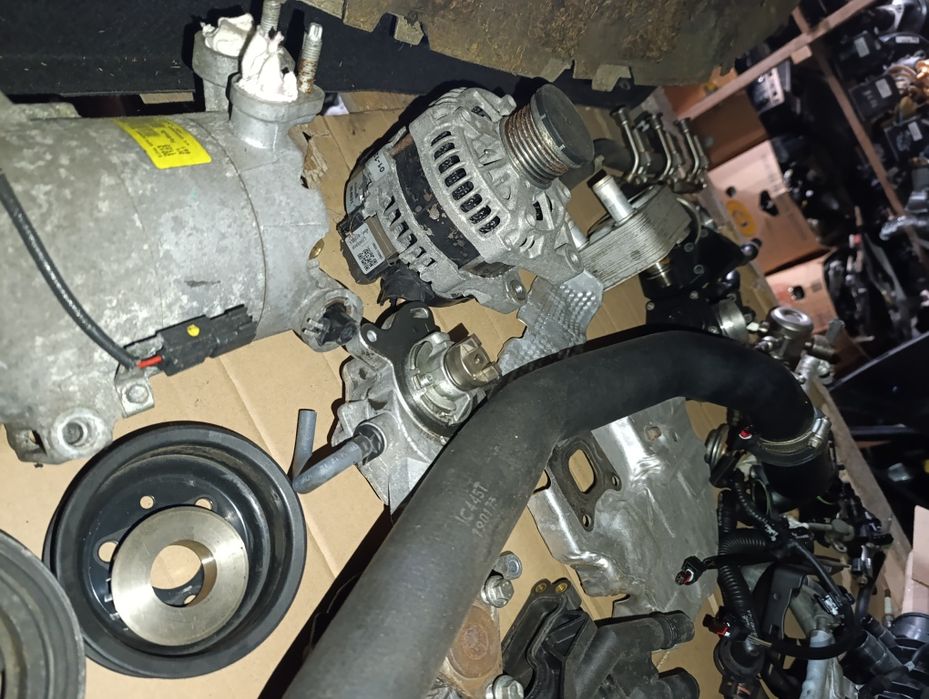 Двигун Ford 1.0 EcoBoost бензин 10-17 р Форд 1.0 Focus  Fiesta C-Max