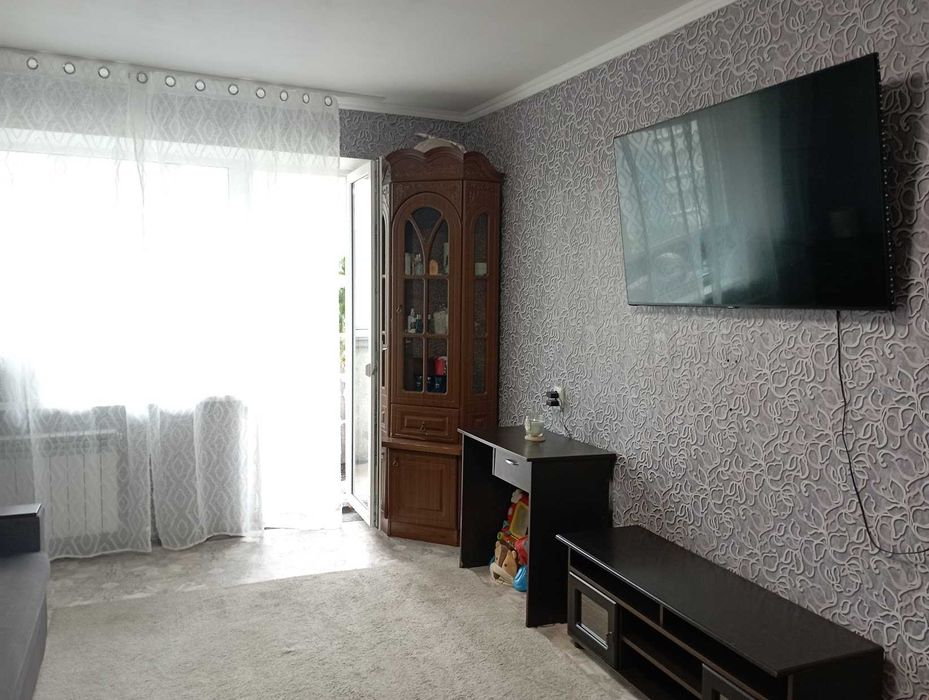 Продам 1-ком Левый Берег 5этаж ремонт, без долгов. СРОЧНО!