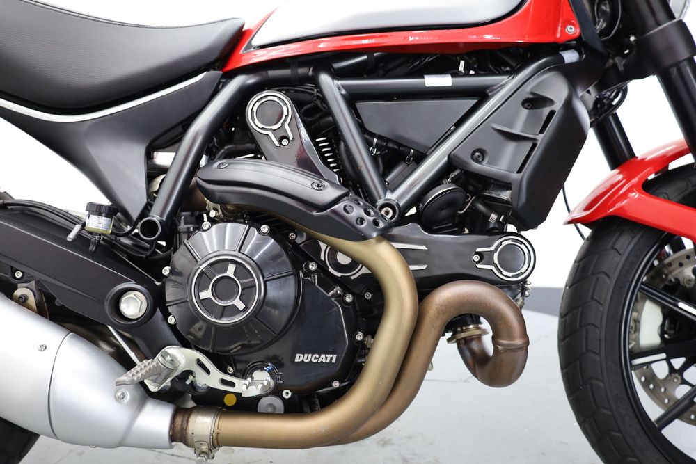 Ducati Scrambler Icon 2022 року