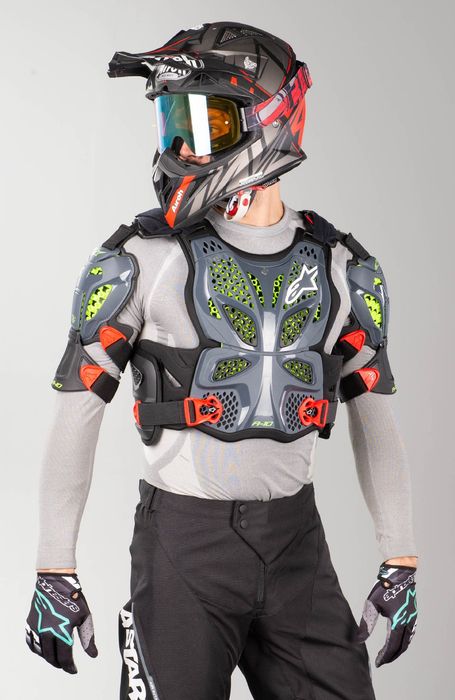 Панцир Alpinestars A10 FULL мото панцирь захист тіла  черепаха мото черепаха захист тулуба Leatt 6.5 5.5  kovi geon ендуро мотокрос
 та вагу до 100кг.