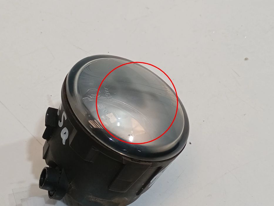 Farol nevoeiro frente esquerdo NISSAN Qashqai II (J11)