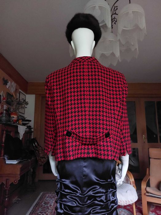 elegancki wełniany zimowy żakiet w czarno-czerwoną pepitkę retro wełna