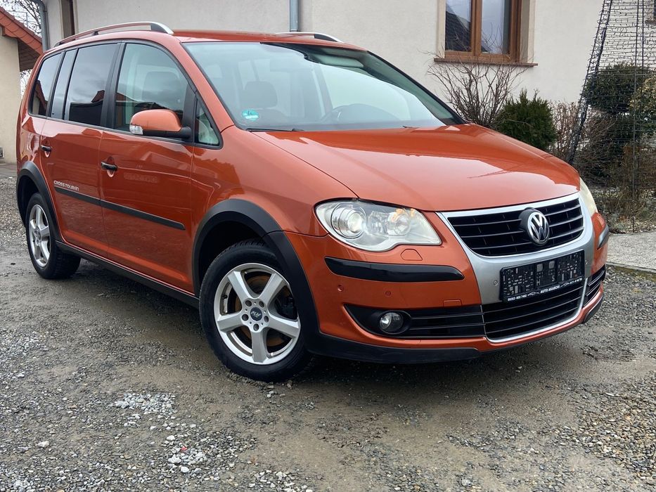 Volkswagen Touran Touran CROSS DSG Xenon