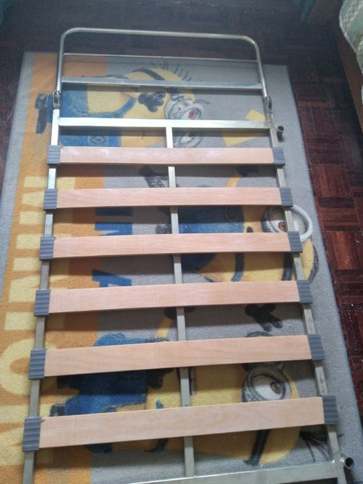 Estrado cama de criança
