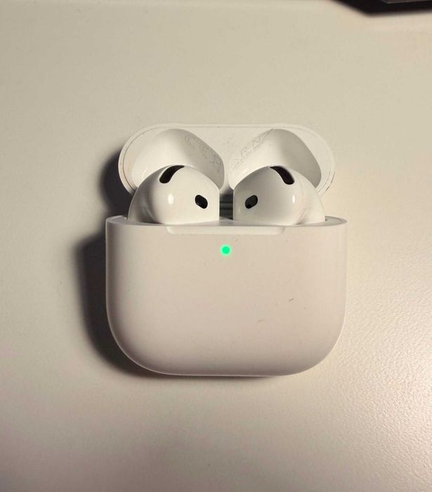Airpods 4 ANC - com cancelamento de ruído