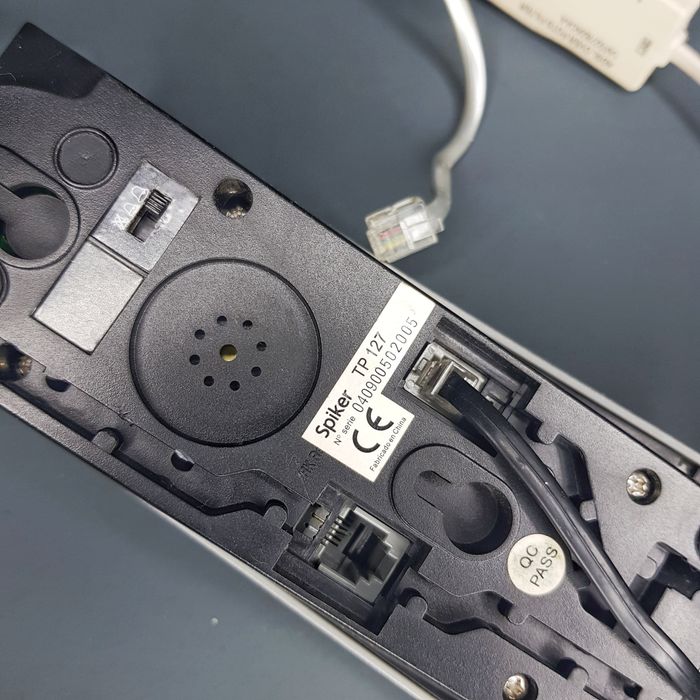 Telefone com fio da marca Spiker