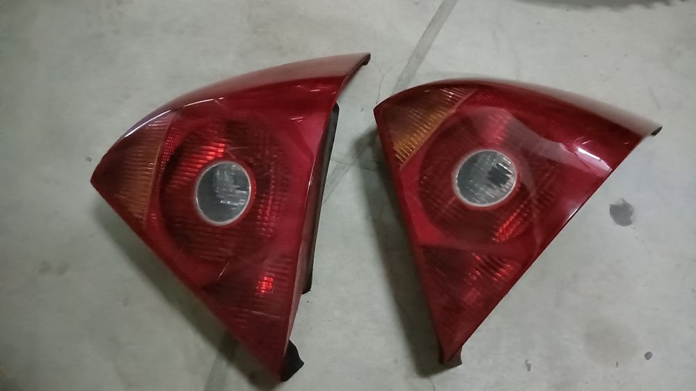 Farolim Ford Mondeo direito original 2004