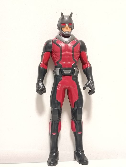 Lote 5 figuras de acção Marvel Hasbro