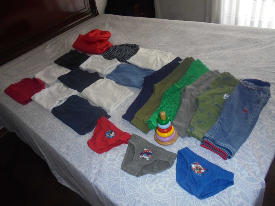 lote de roupa de menino o jogo