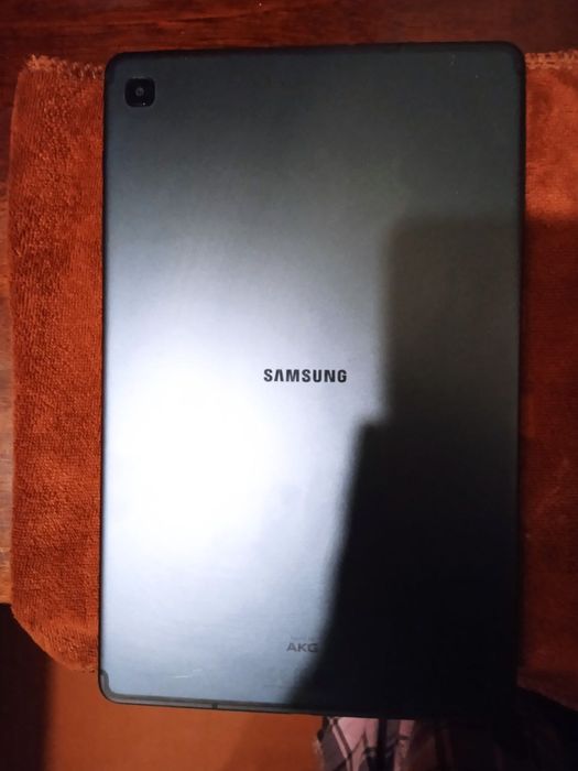 Продам срочно планшет.Samsung Tab S6 Lite