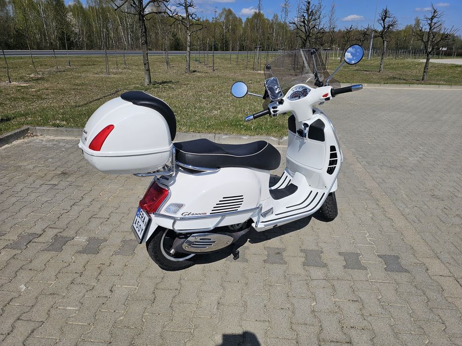 Piaggio Vespa  300 gts