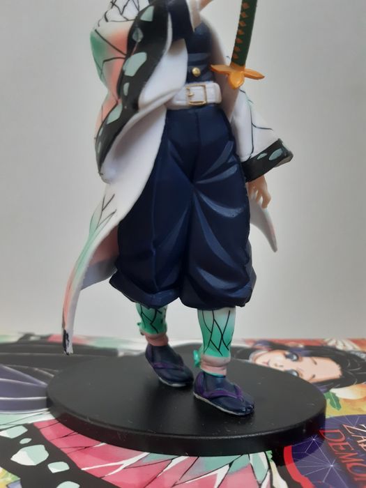 Figurka demon slayer shinobu