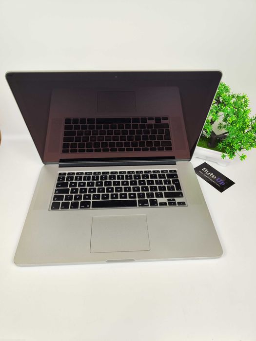 MacBook Pro 15” A1398 Retina i7 8GB/256GB | NOWA BATERIA