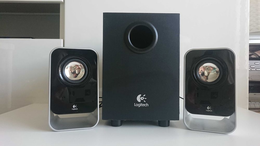 Colunas Logitech LS21 2.1