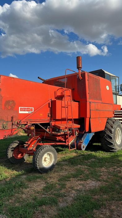 Sprzedam  Kombajny BIZON   Z-56  Z 50
