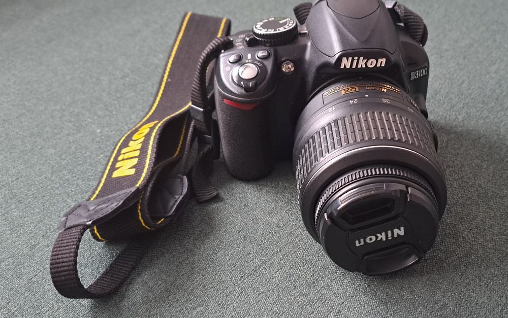 Aparat lustrzanka NIKON D3100