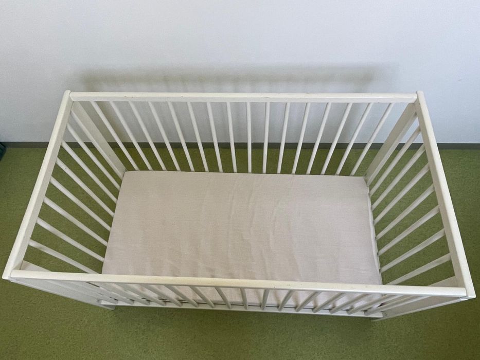 Berços GULLIVER + Colchão KRUMMELUR c/ capa (8 Unid. IKEA)