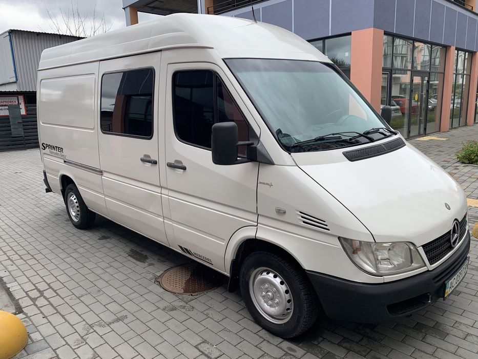 Мерседес Спрінтер 2.2 АВТОМАТ