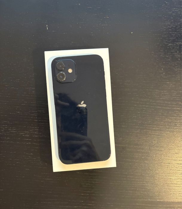 Iphone 12 azul escuro