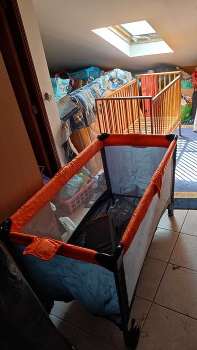 Cama para bebé + parque