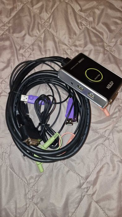 KVM-перемикач ATEN CS682
2-портовий USB KVM Switch з підтримкою аудіо