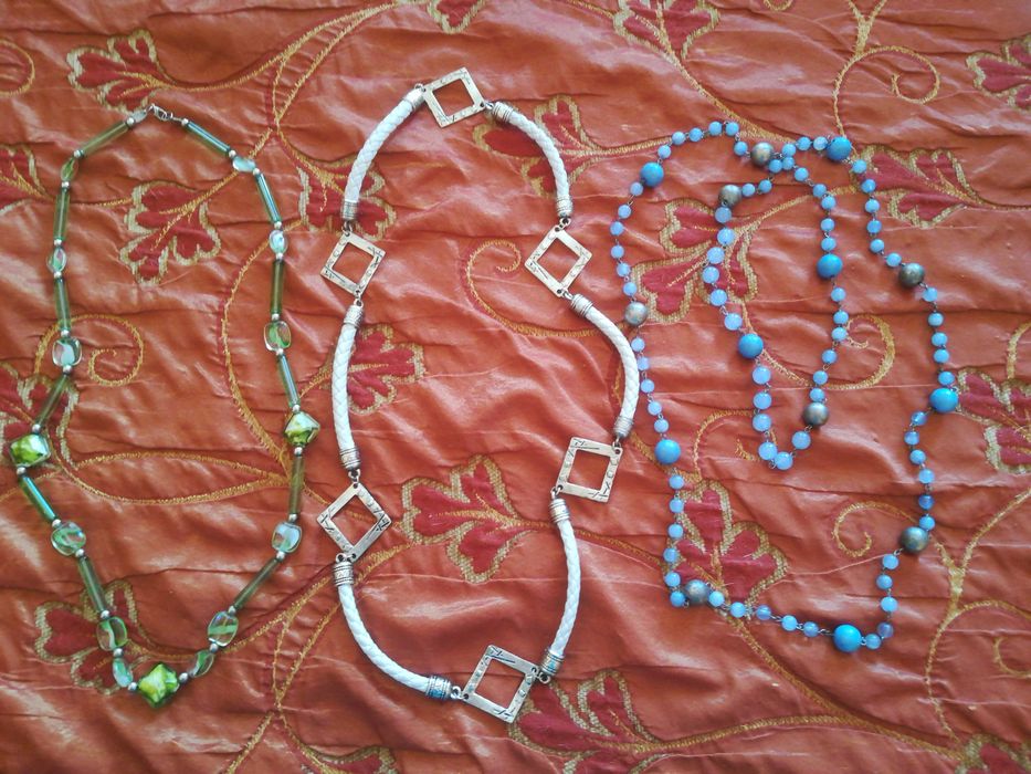 Colares como novos