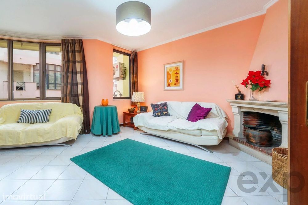 Apartamento T3 no centro de Olhão.