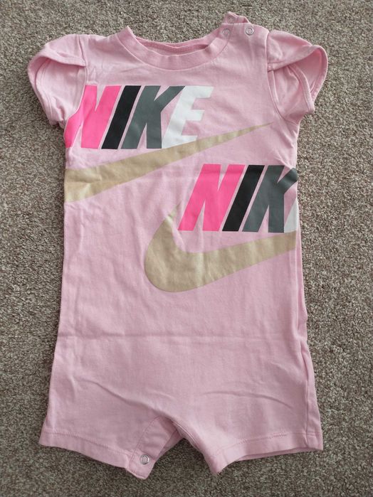 Rampers NIKE dla dziewczynki