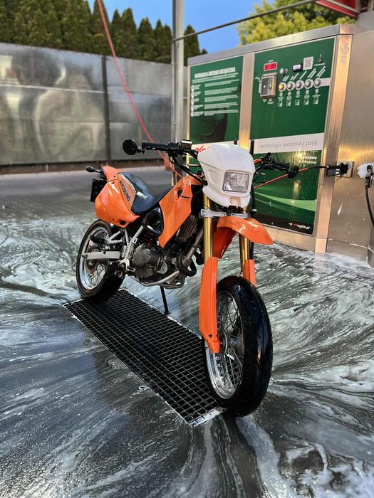 Hyosung xrx 125 supermoto [nie KTM, Suzuki, Yamaha]