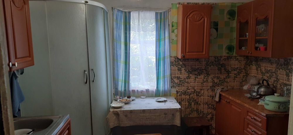 Будинок гарне розташування с.Красна Лука